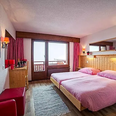 Mirabeau Hotel