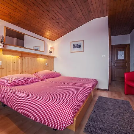 Mirabeau Hotel 3*