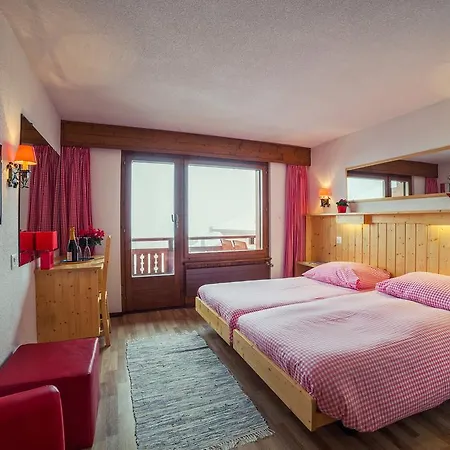Mirabeau Hotel 3*